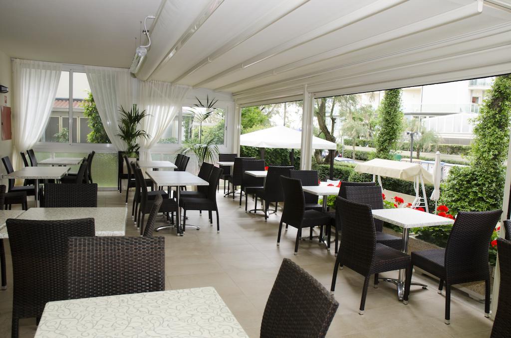 Hotel Consul Milano Marittima Esterno foto